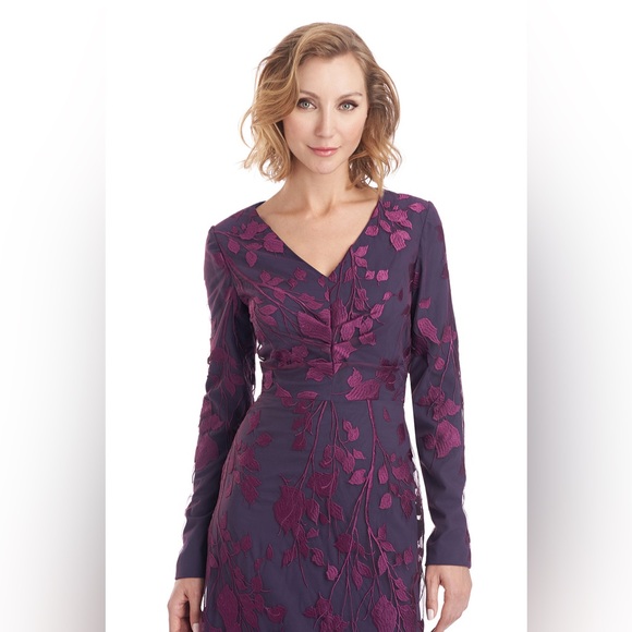 JS Collections Mother Of The Dress Formal Gown V Neck A Line Embroidered Size 14 - Picture 7 of 16